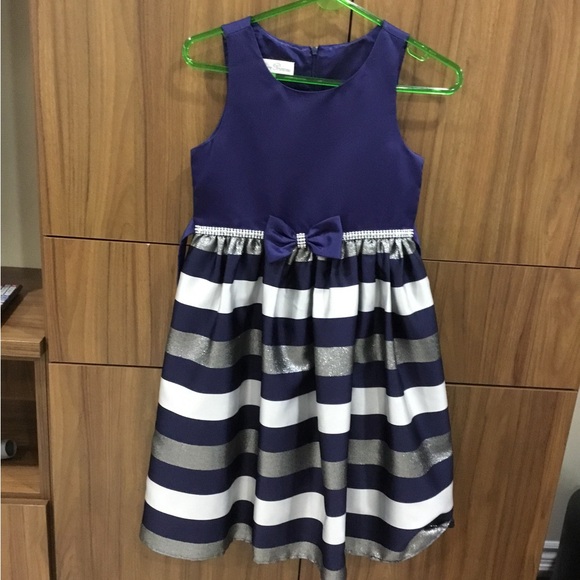 Kids Formal Navy Blue Dress, in Great Condition - Picture 3 of 8